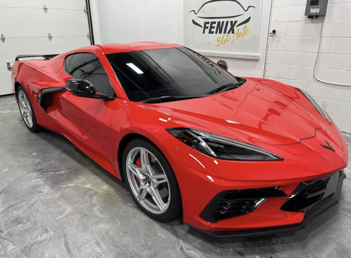 Window tinting showcase vehicle by FENIX 360