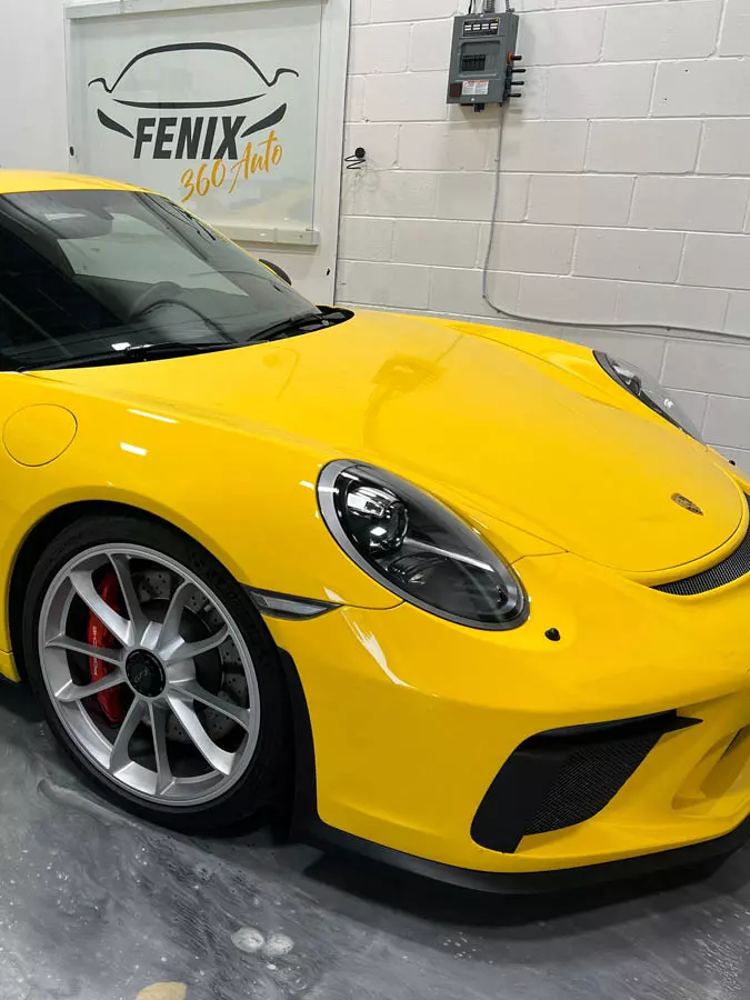 Paint protection film applied with seamless alignment